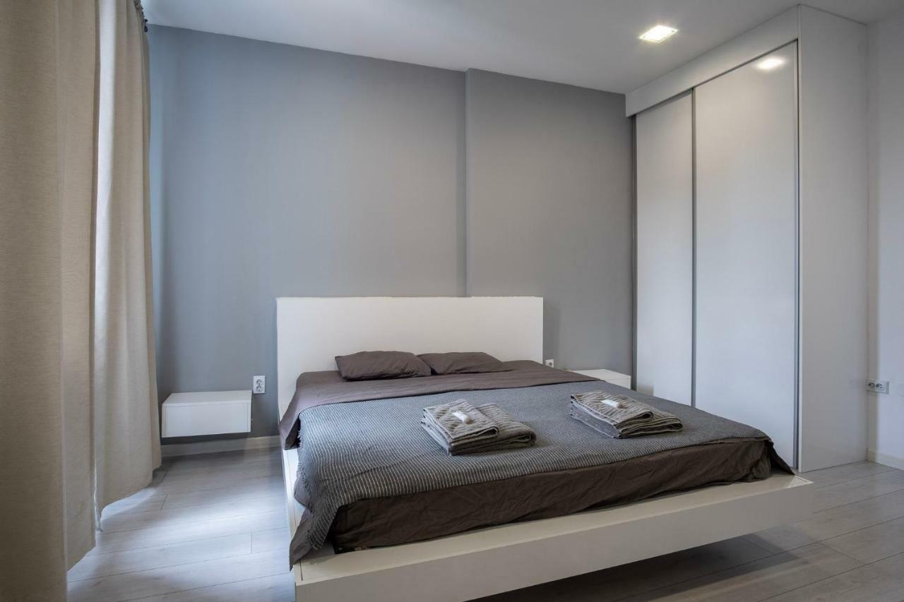 Bluewave.place Apartemen